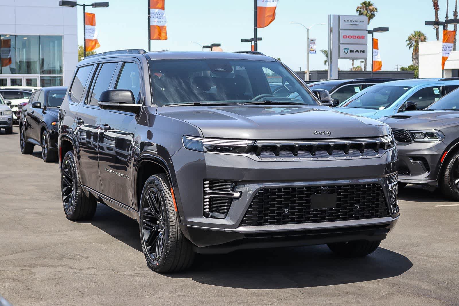 New 2026 Jeep Grand Wagoneer Limited AWD/4WD image 3