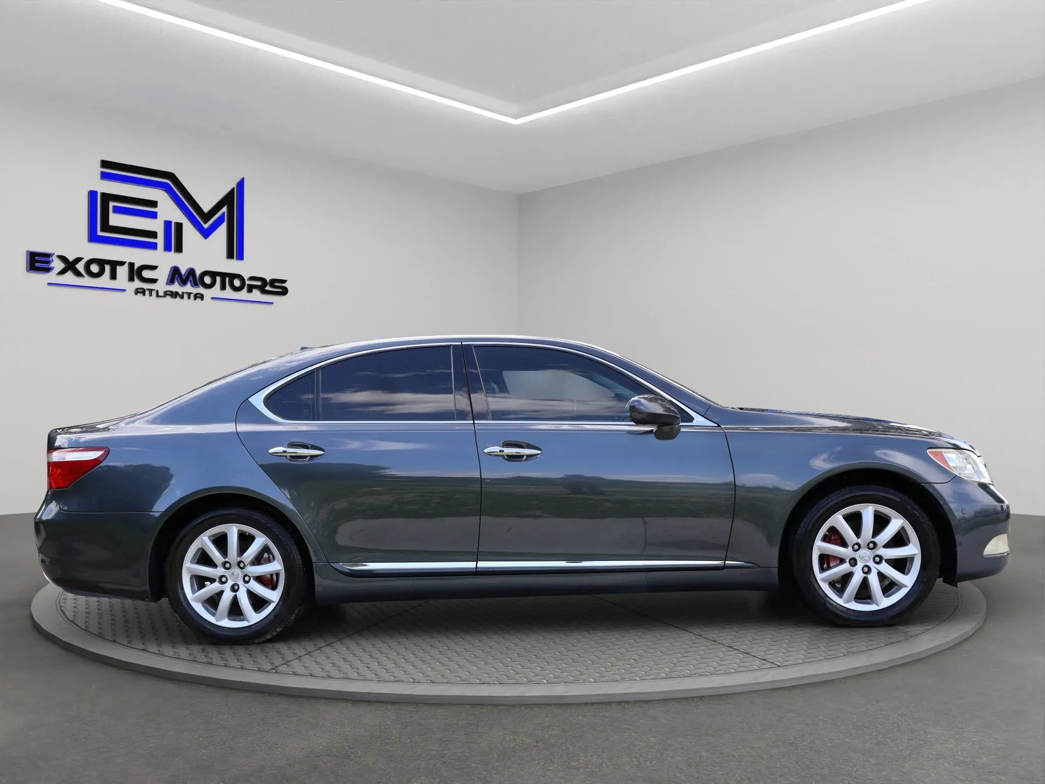 Used 2007 Lexus LS 460 RWD image 6