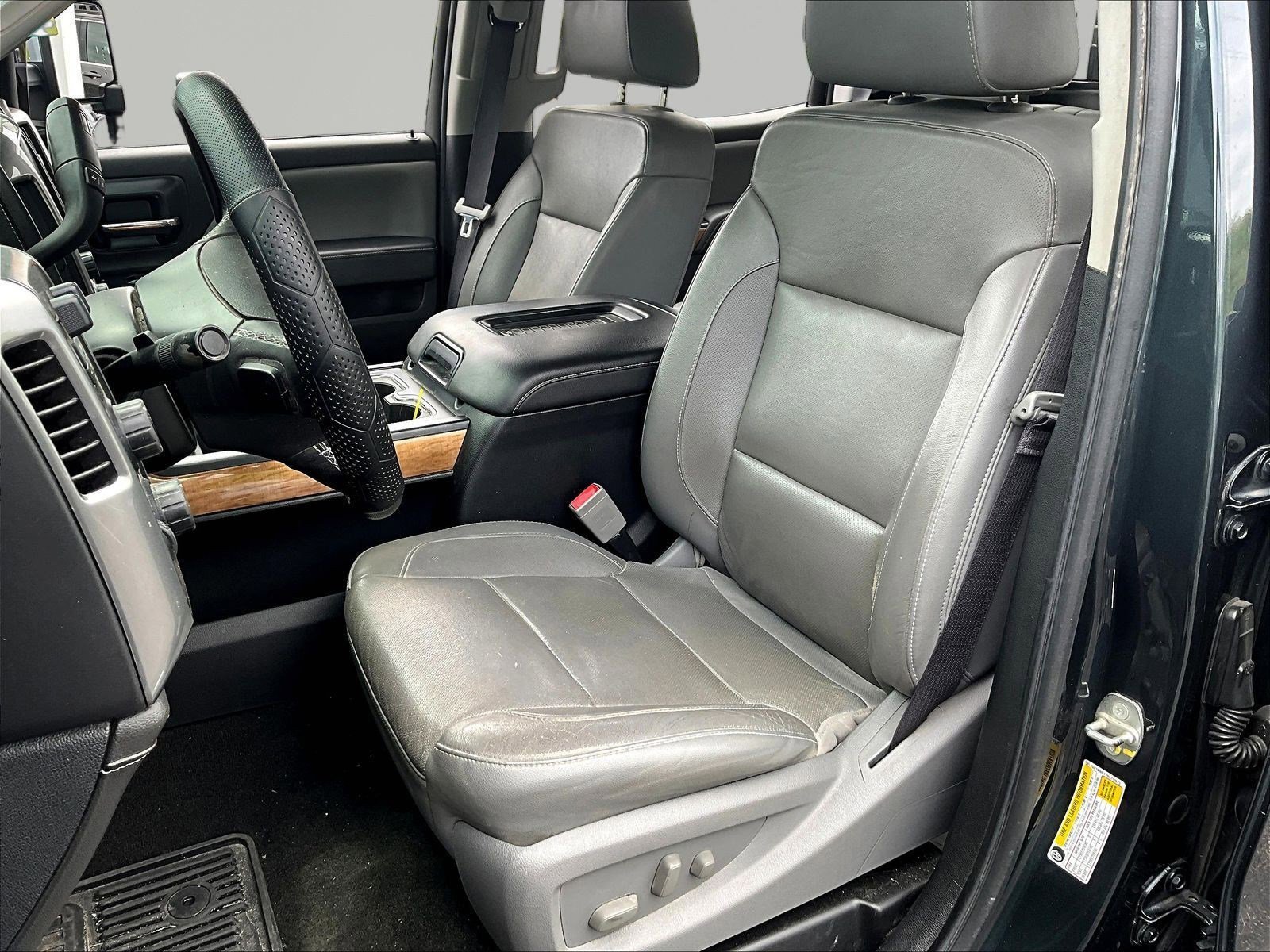 Used 2017 Chevrolet Silverado 2500 LTZ w/ Duramax Plus Package AWD/4WD image 22