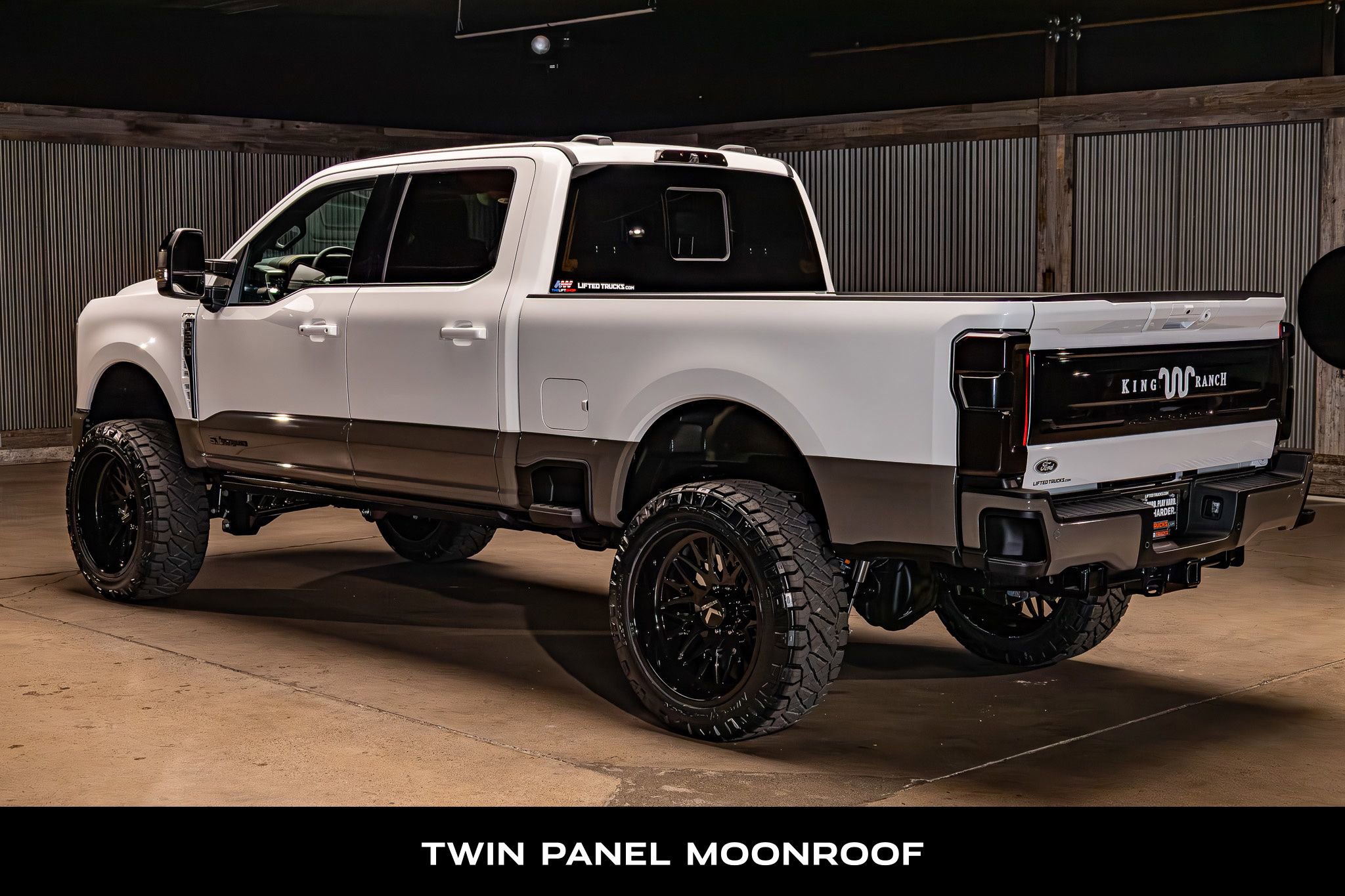 Used 2026 Ford F250 4x4 Crew Cab Super Duty image 7