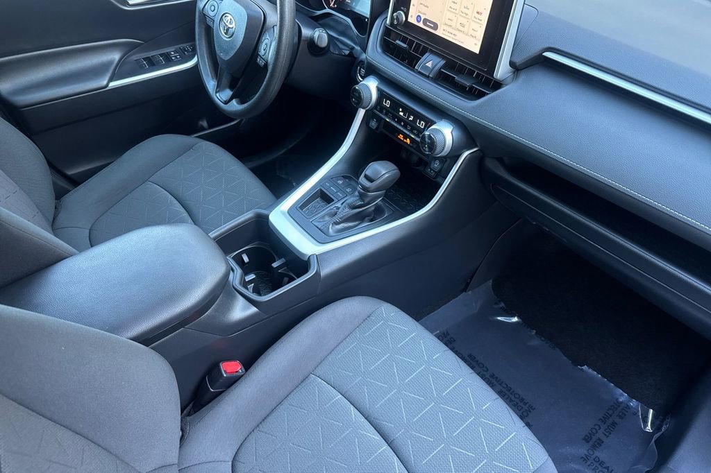 Certified 2023 Toyota RAV4 XLE w/ Convenience Package image 15