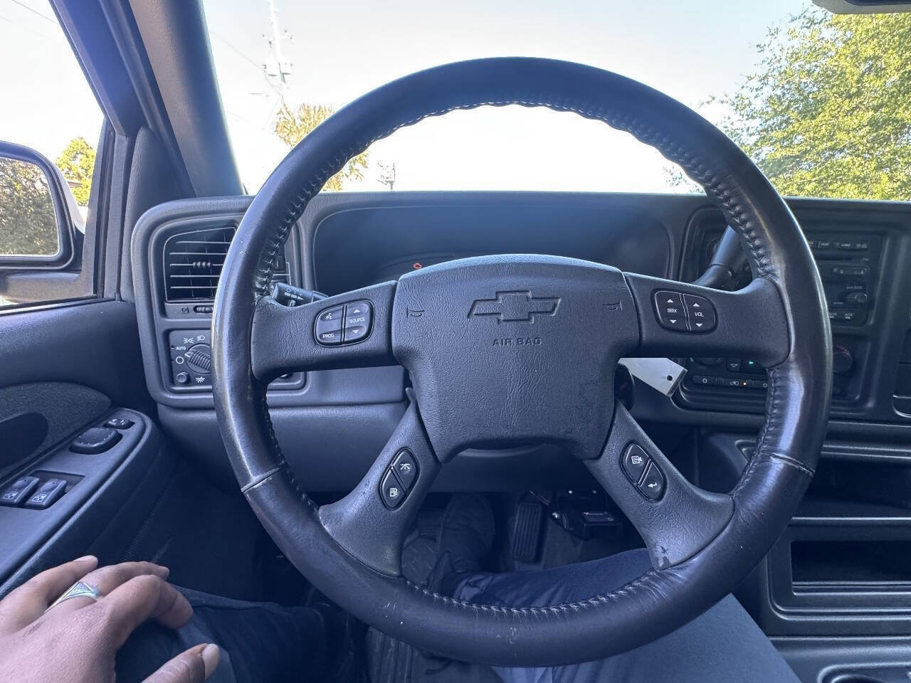Used 2003 Chevrolet Silverado 1500 LT w/ Off-Road Package AWD/4WD image 13