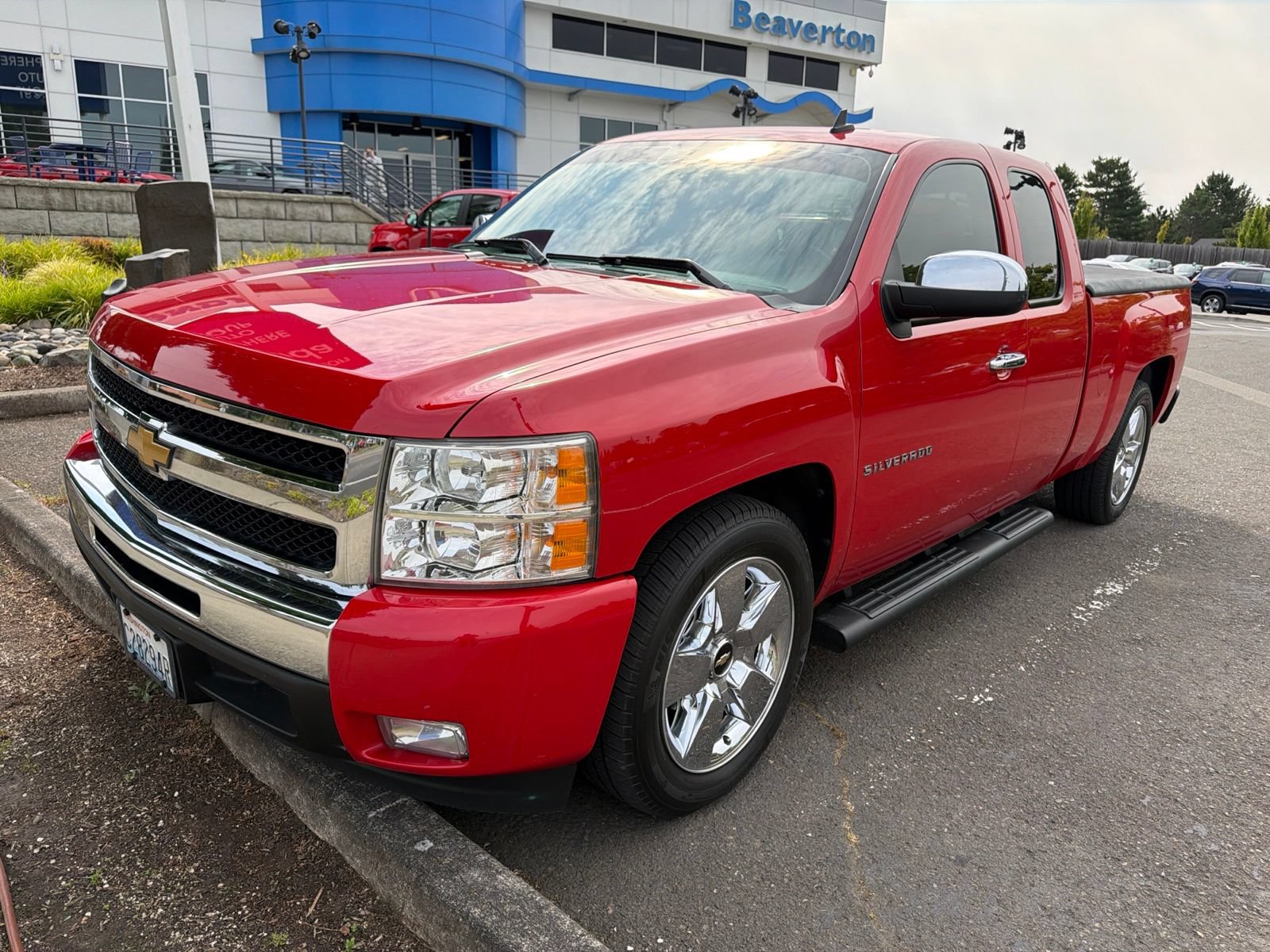 Used 2011 Chevrolet Silverado 1500 LT w/ Texas Edition RWD image 1