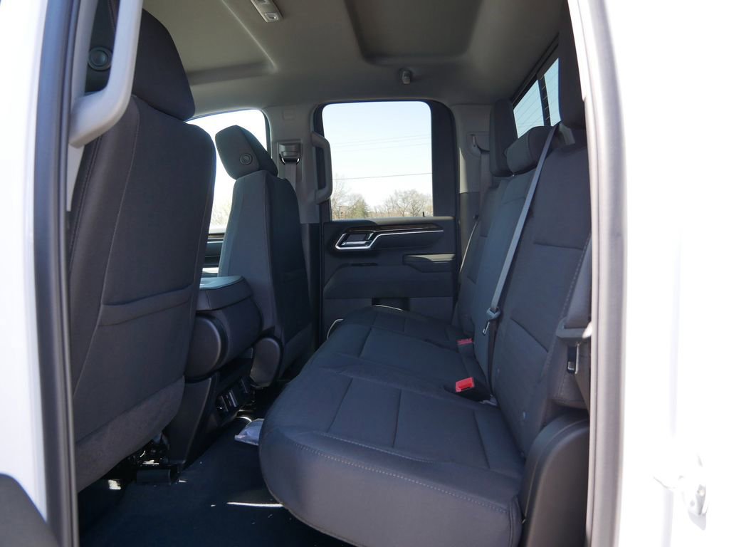 New 2026 GMC Sierra 2500 SLE w/ SLE Value Package; AWD/4WD image 9