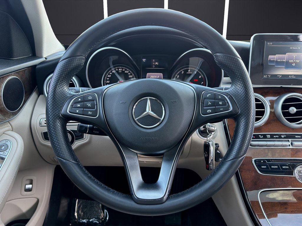 Used 2016 Mercedes-Benz C 300 4MATIC Sedan image 14