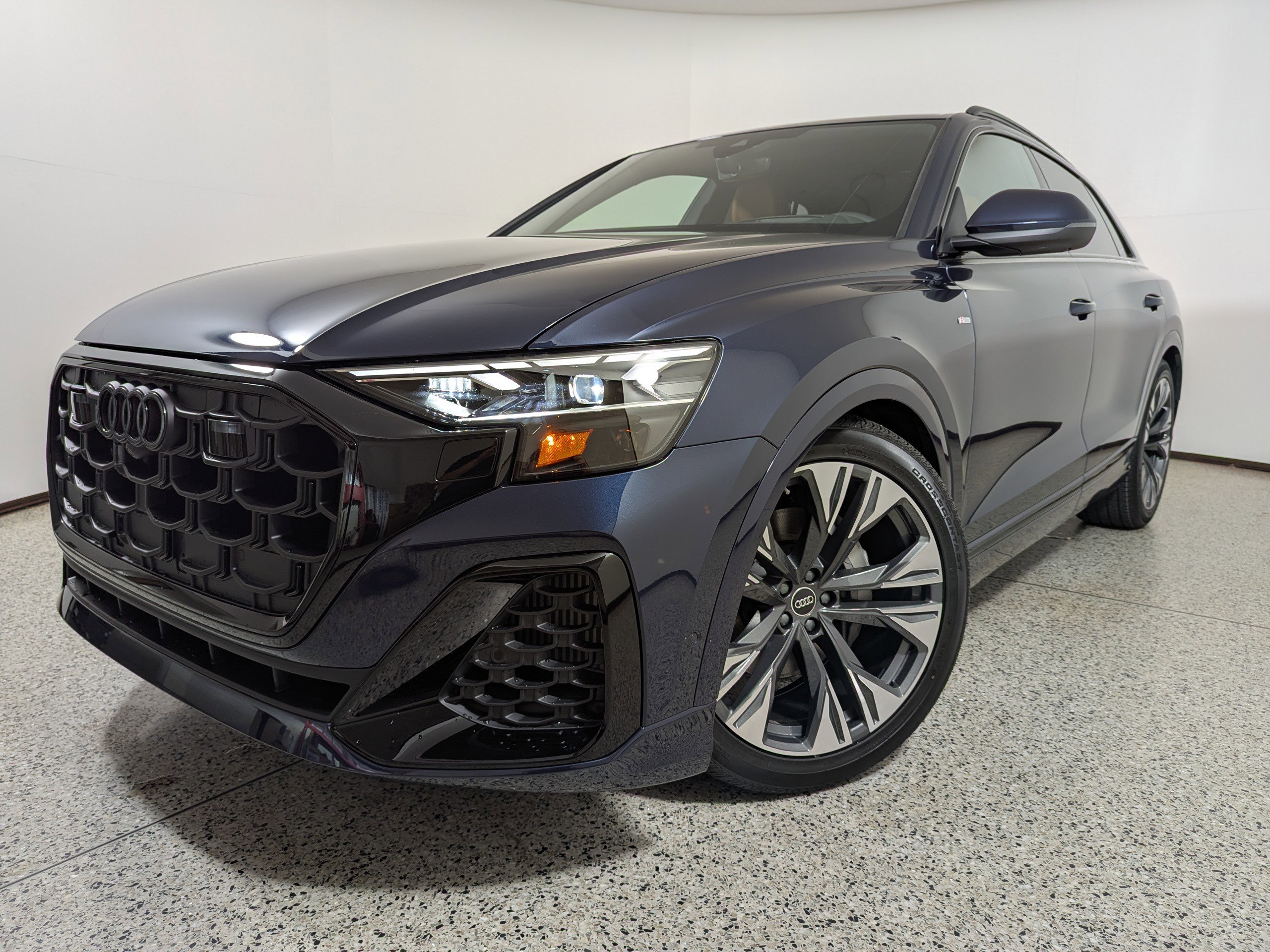 New 2026 Audi Q8 Prestige image 18
