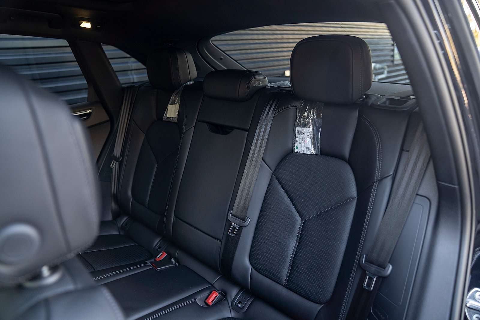 Certified 2026 Porsche Macan S AWD/4WD image 21