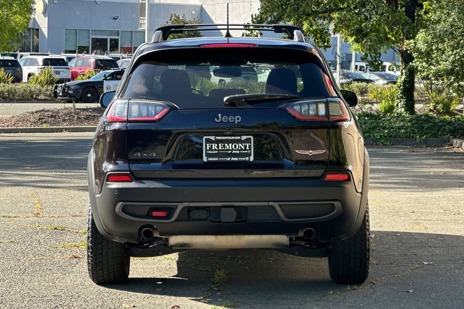 Used 2021 Jeep Cherokee Trailhawk w/ Trailer Tow Group AWD/4WD image 4