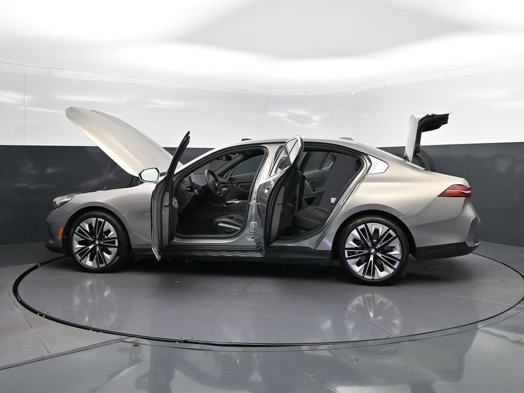 Certified 2026 BMW 530i 530i image 46