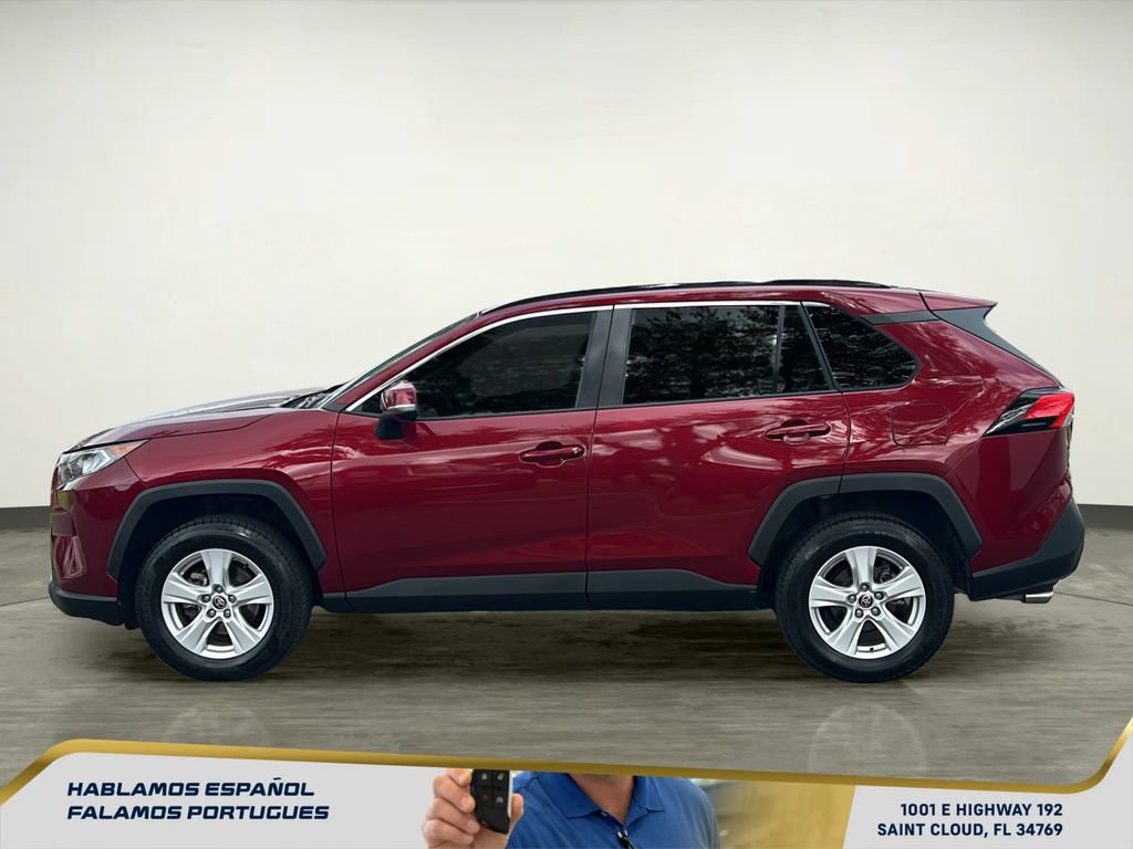 Used 2021 Toyota RAV4 XLE w/ Convenience Package image 3