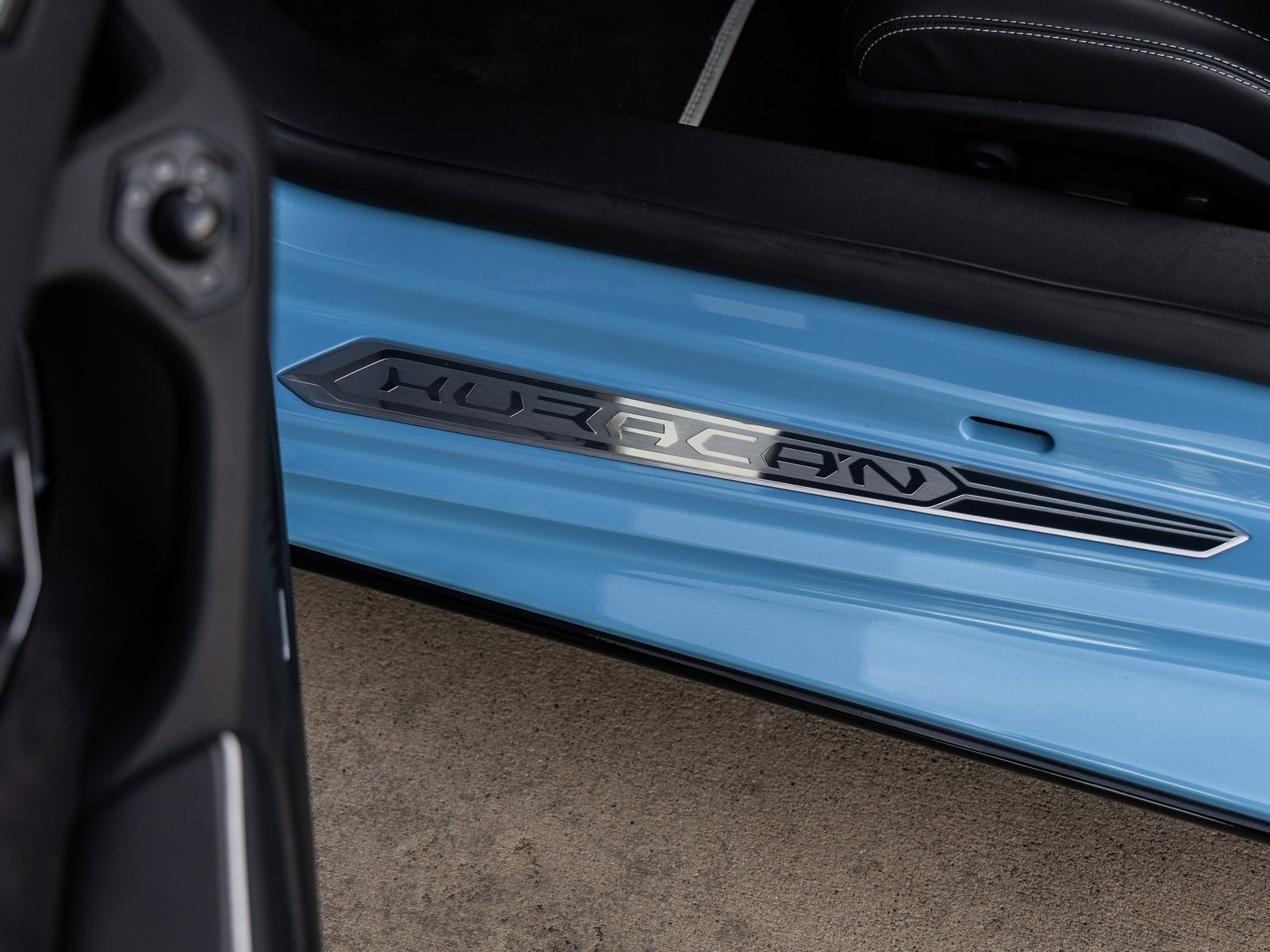 Used 2023 Lamborghini Huracan EVO image 26