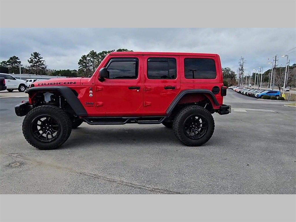 Used 2018 Jeep Wrangler Unlimited Rubicon w/ Dual Top Group image 27