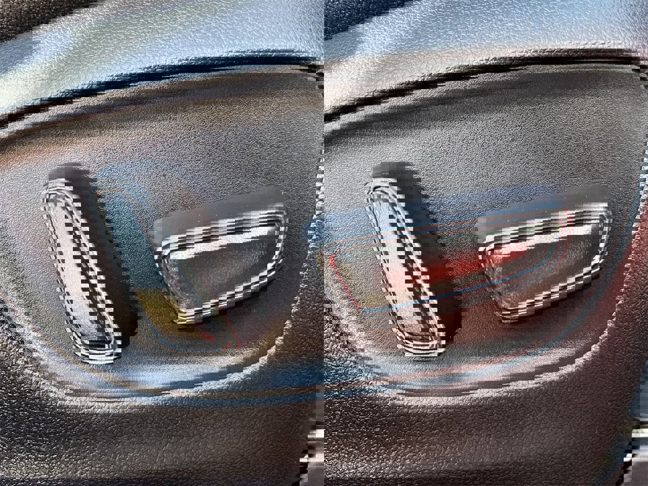 Used 2025 Toyota Grand Highlander FWD image 25