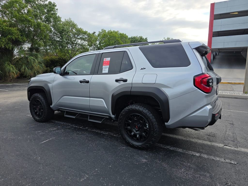 New 2026 Toyota 4Runner SR5 AWD/4WD image 9