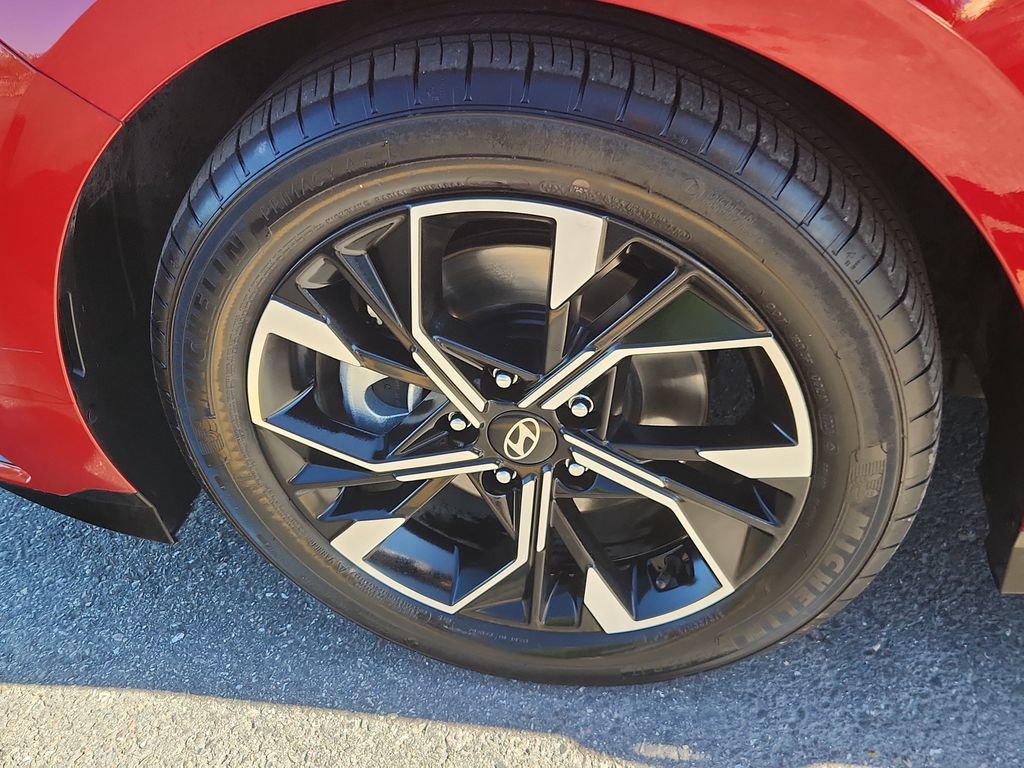 Used 2024 Hyundai Sonata SEL AWD/4WD image 19