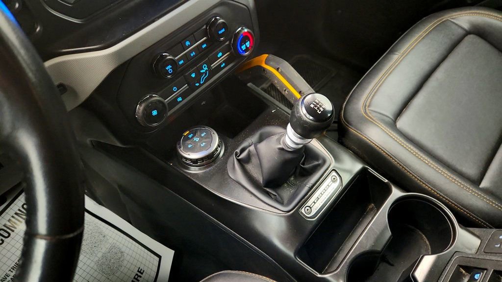 Used 2021 Ford Bronco Badlands image 15