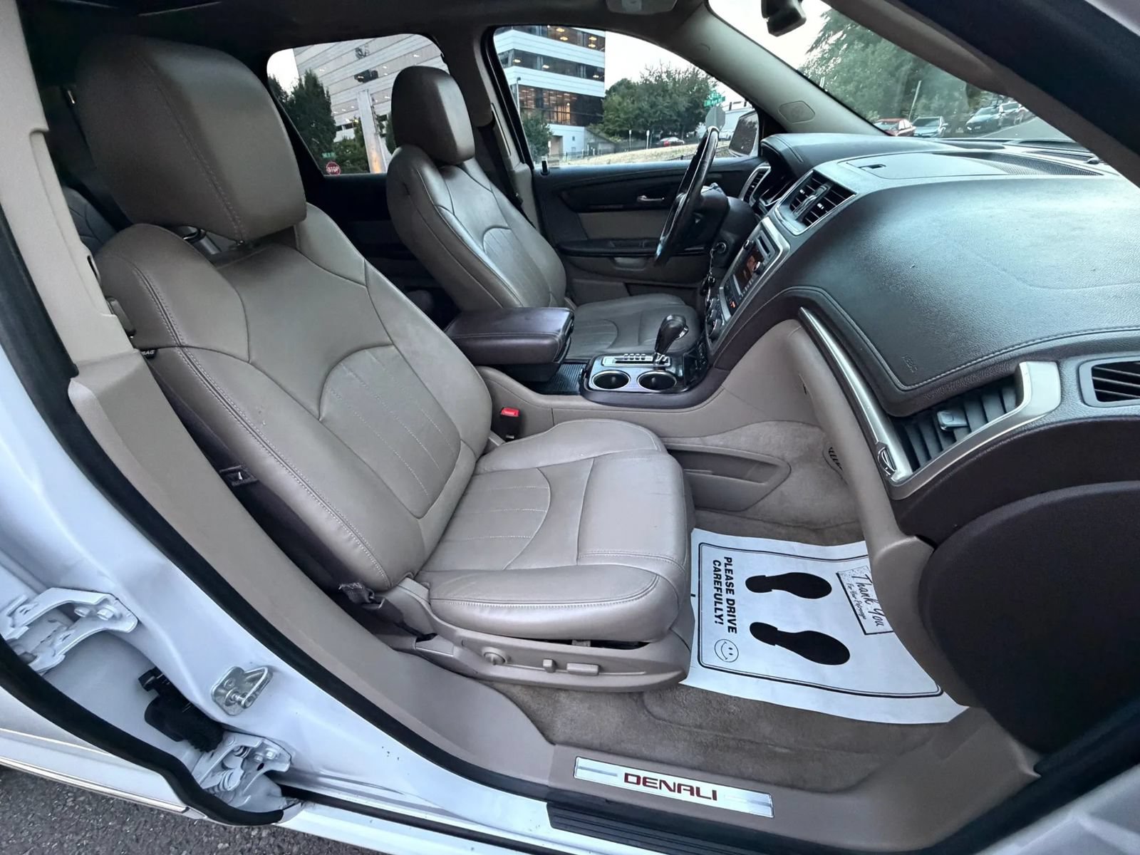 Used 2016 GMC Acadia Denali FWD image 31