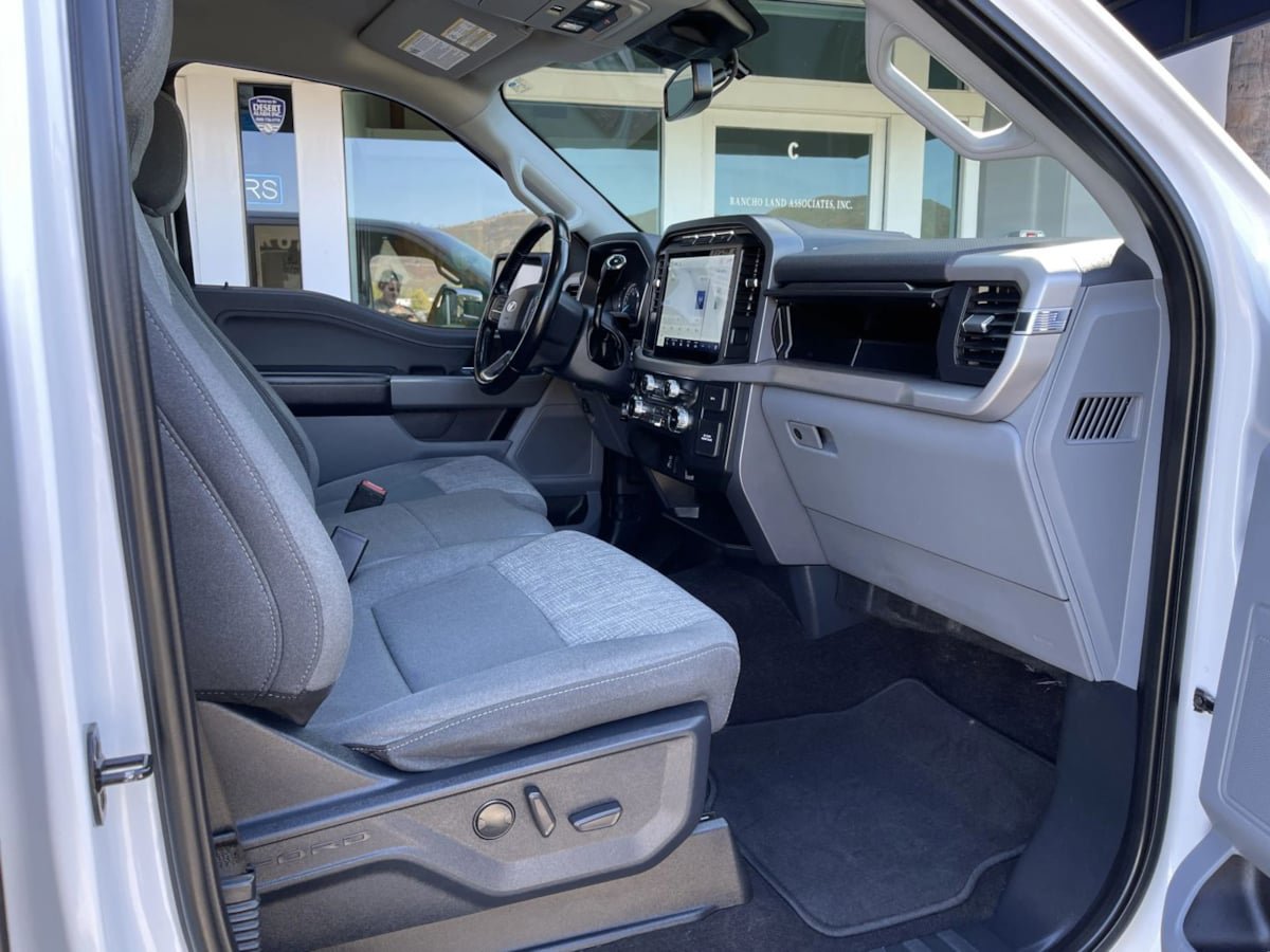 Used 2022 Ford F150 XLT w/ Equipment Group 302A High RWD image 21