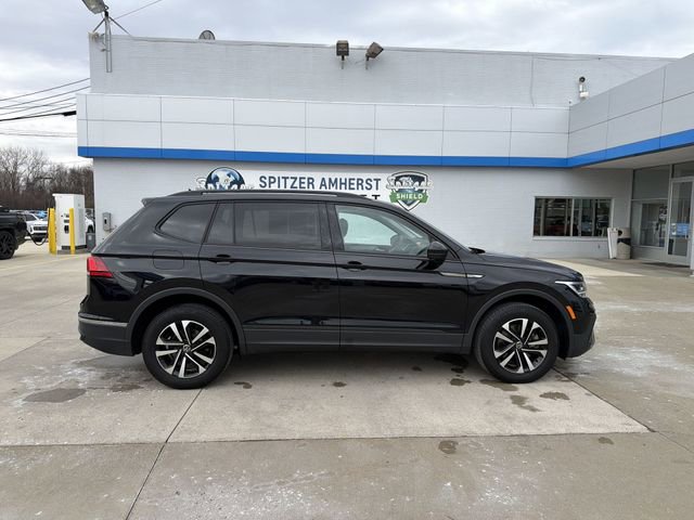 Used 2024 Volkswagen Tiguan S image 11