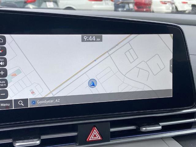 Used 2025 Hyundai Elantra Limited image 10