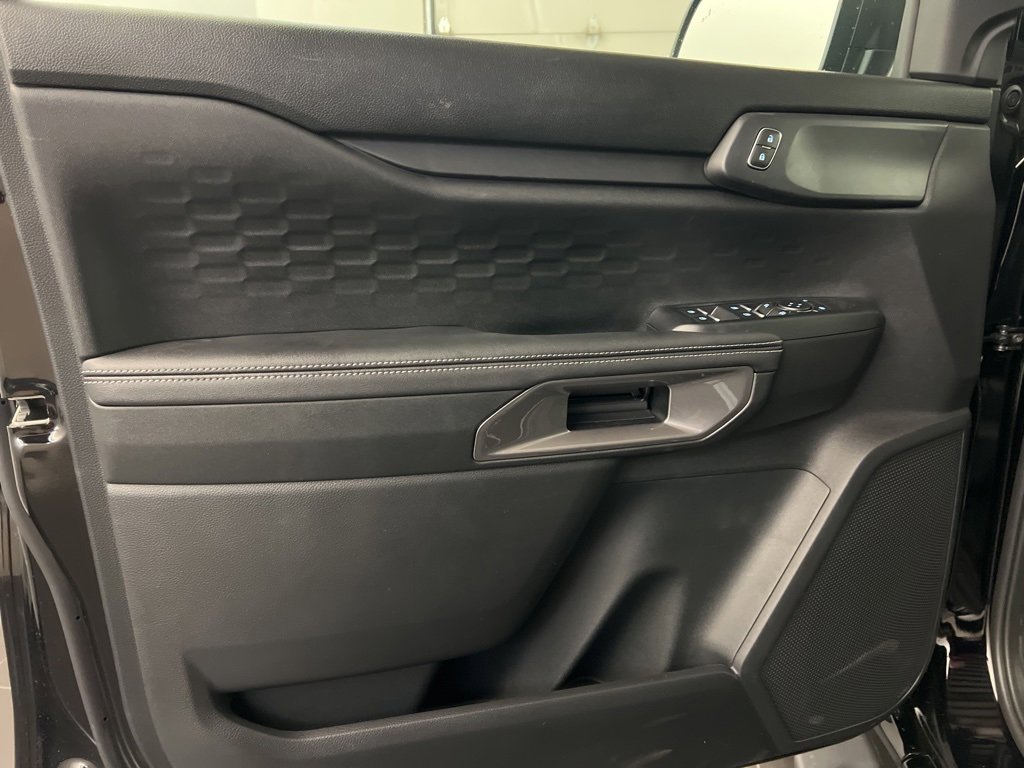 New 2025 Ford Ranger XLT w/ Equipment Group 301A High image 29