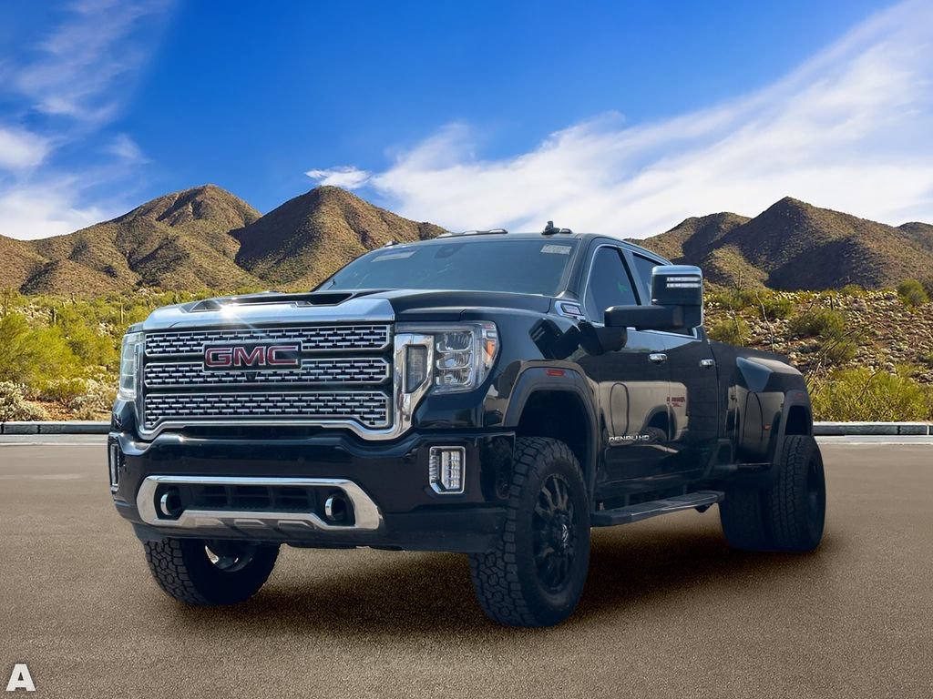 Used 2021 GMC Sierra 3500 Denali w/ Technology Package AWD/4WD image 2