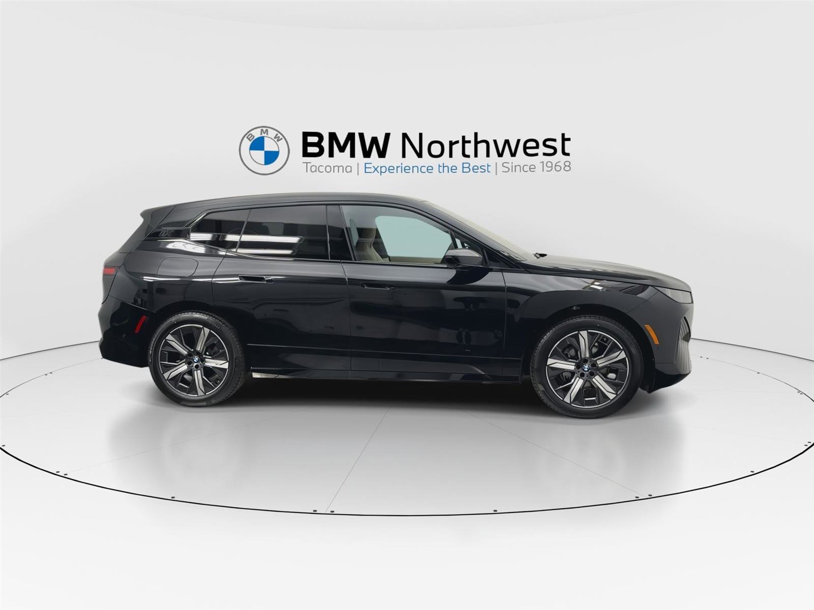 New 2026 BMW iX xDrive45 w/ Executive Package image 5