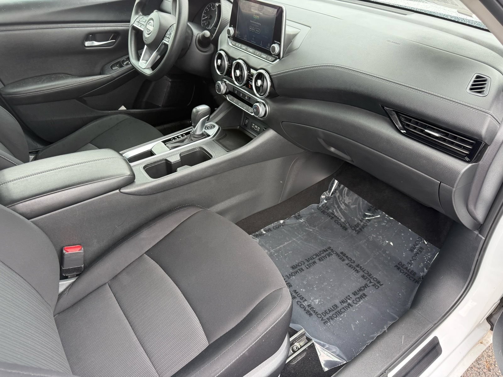 Used 2024 Nissan Sentra SV FWD image 29
