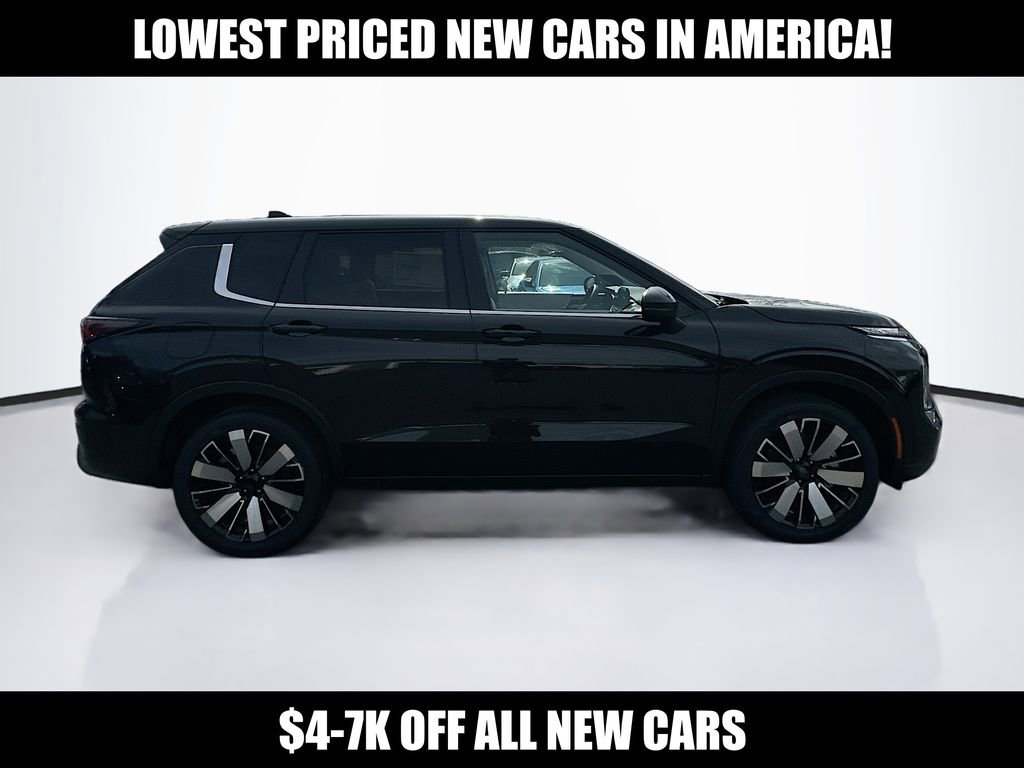 New 2026 Mitsubishi Outlander SE image 8