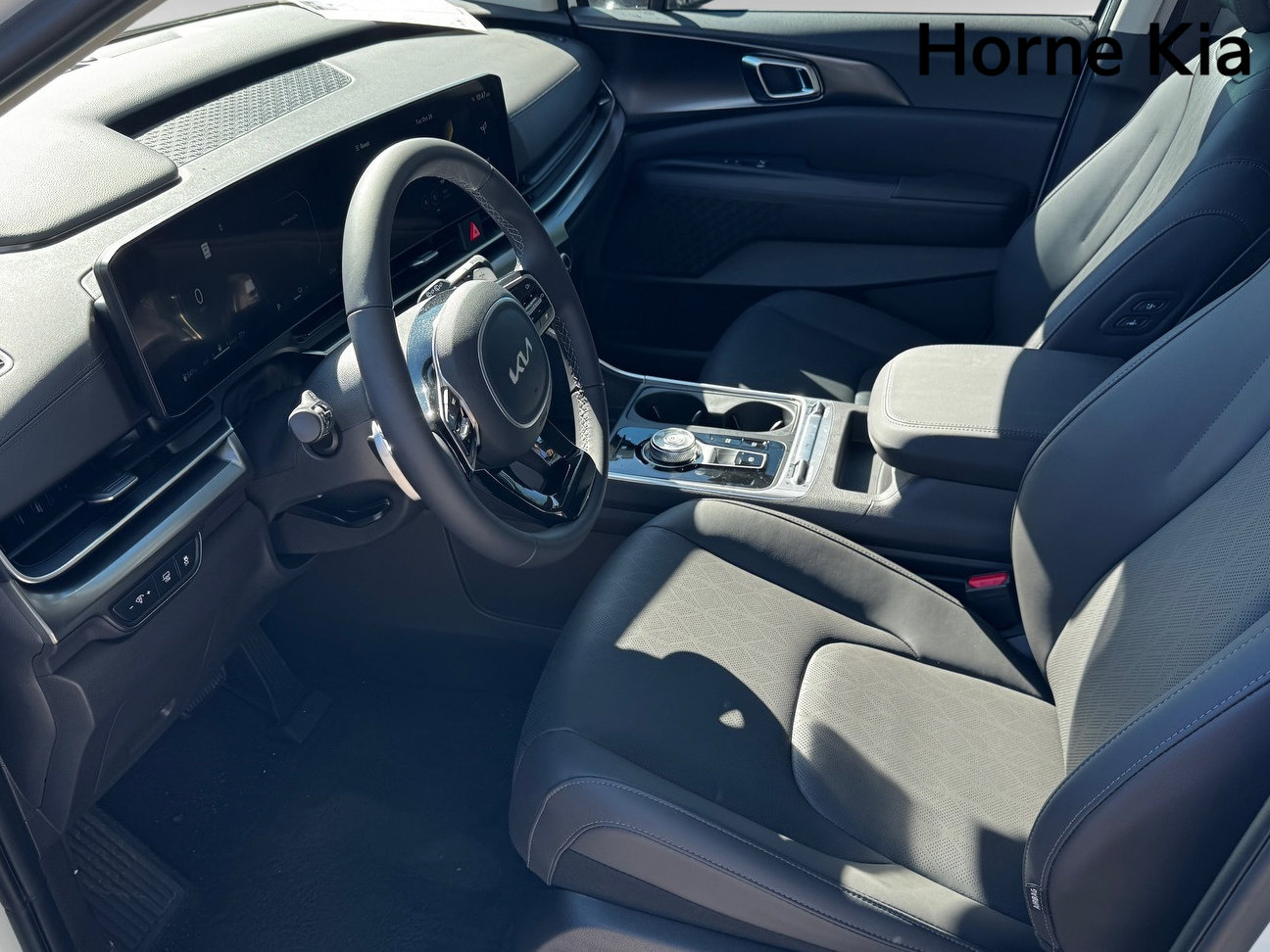 New 2026 Kia Carnival SX image 10