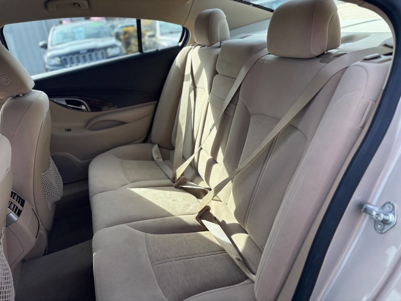 Used 2011 Buick LaCrosse CX image 22