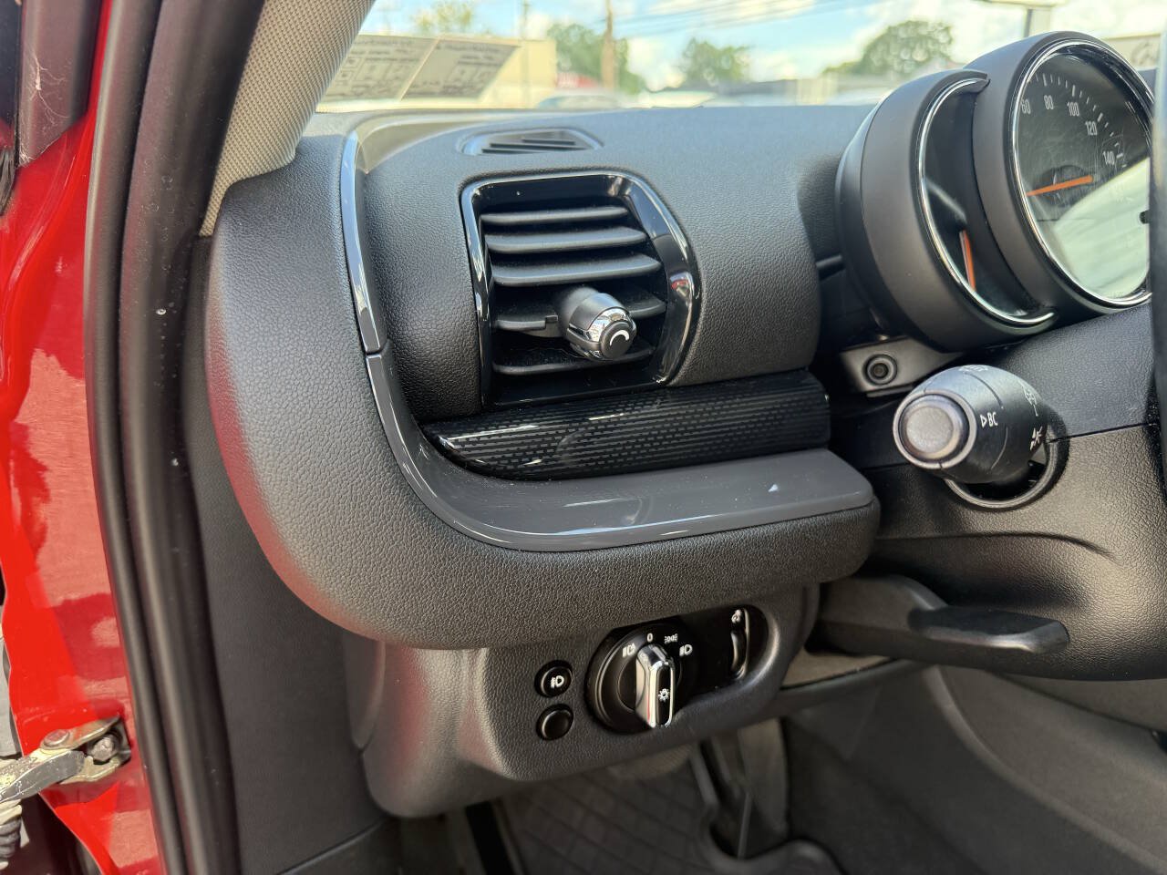 Used 2016 MINI Cooper Clubman S FWD image 11