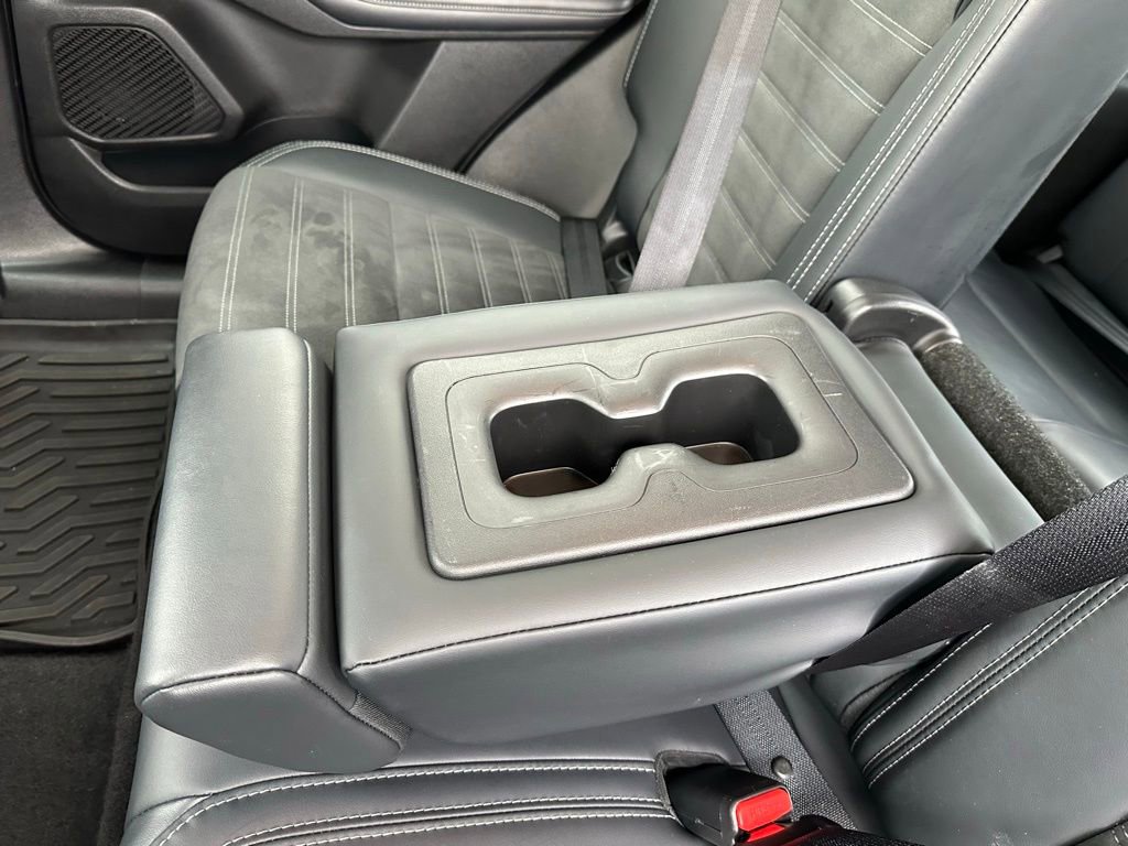 Used 2024 Mitsubishi Outlander SE image 29