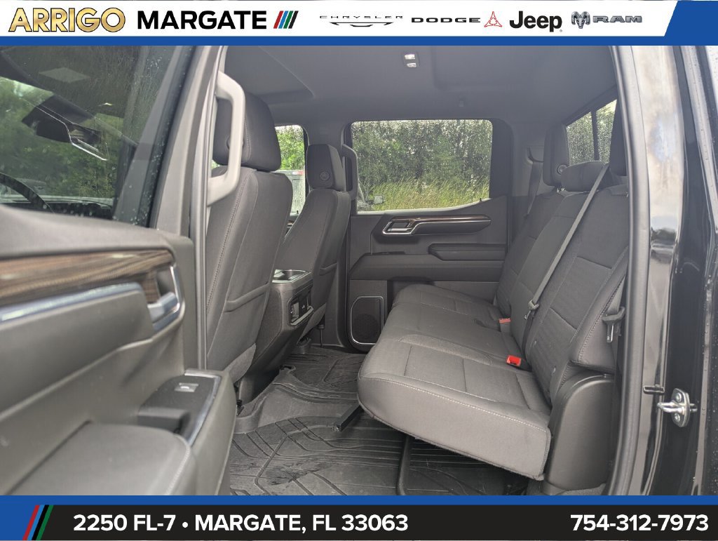 Used 2024 Chevrolet Silverado 1500 LT w/ Safety Package AWD/4WD image 26