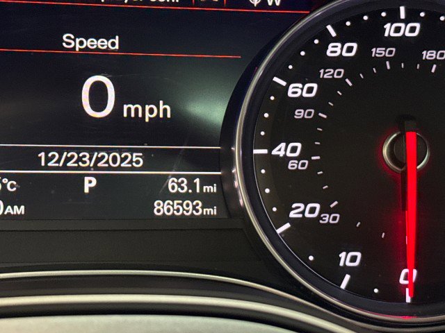 Used 2016 Audi RS 7 Prestige w/ Driver Assistance Package image 38