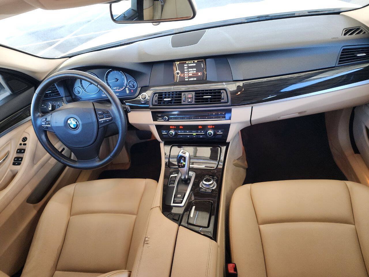 Used 2013 BMW 528i Sedan RWD image 9
