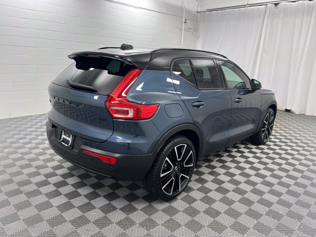 New 2026 Volvo XC40 B5 Ultra w/ Protection Package Premier AWD/4WD image 4