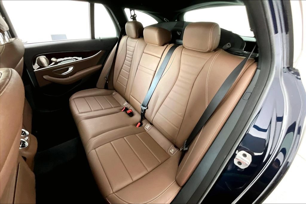 Used 2023 Mercedes-Benz E 450 4MATIC All-Terrain Wagon image 34