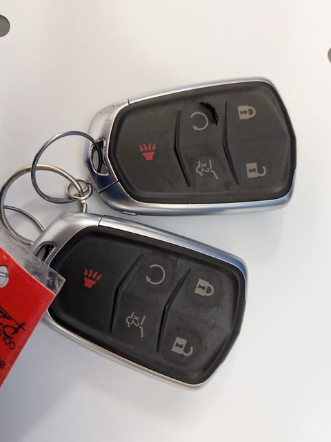 Used 2023 Cadillac XT5 Premium Luxury w/ Technology Package AWD/4WD image 37