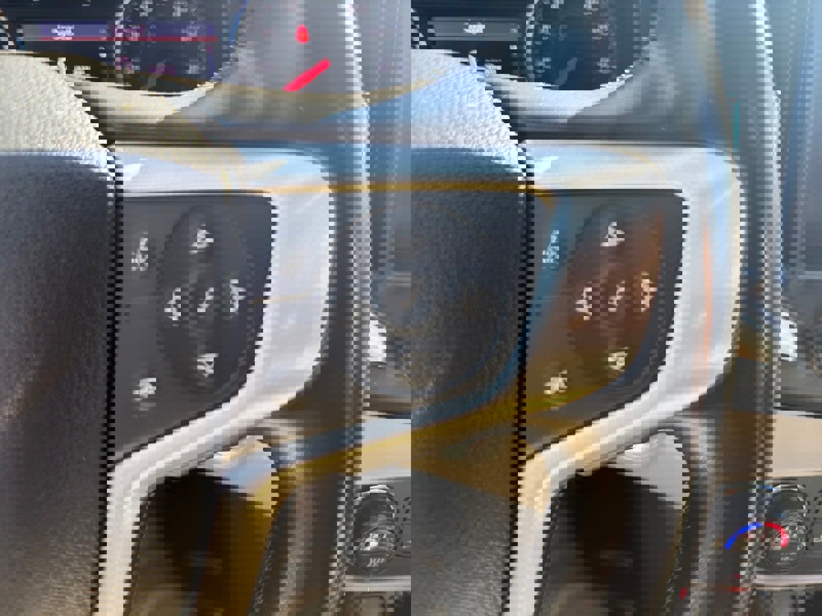 Used 2020 GMC Terrain SLT w/ Preferred Package image 16