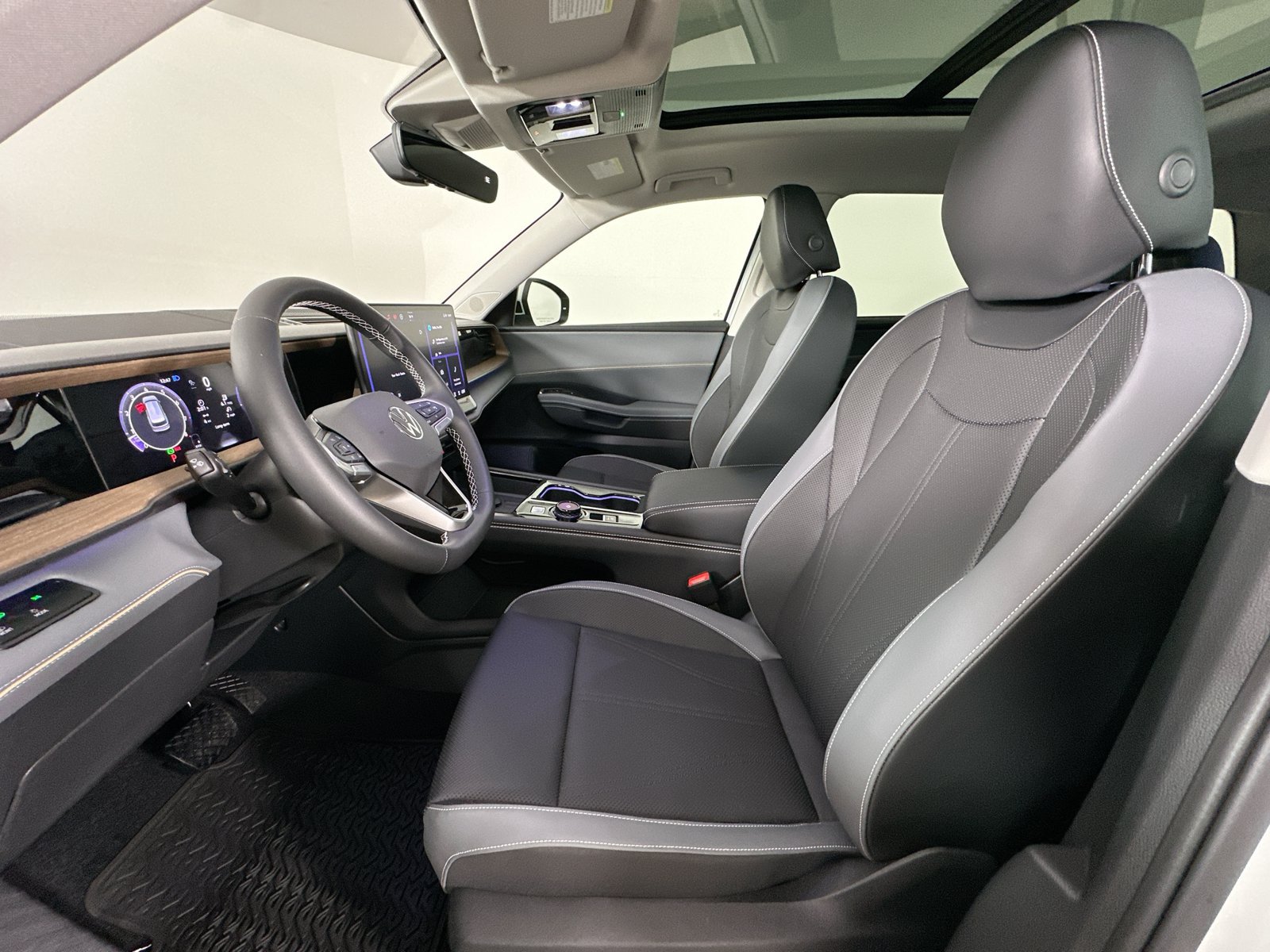 New 2027 Volkswagen Atlas SE AWD/4WD image 32