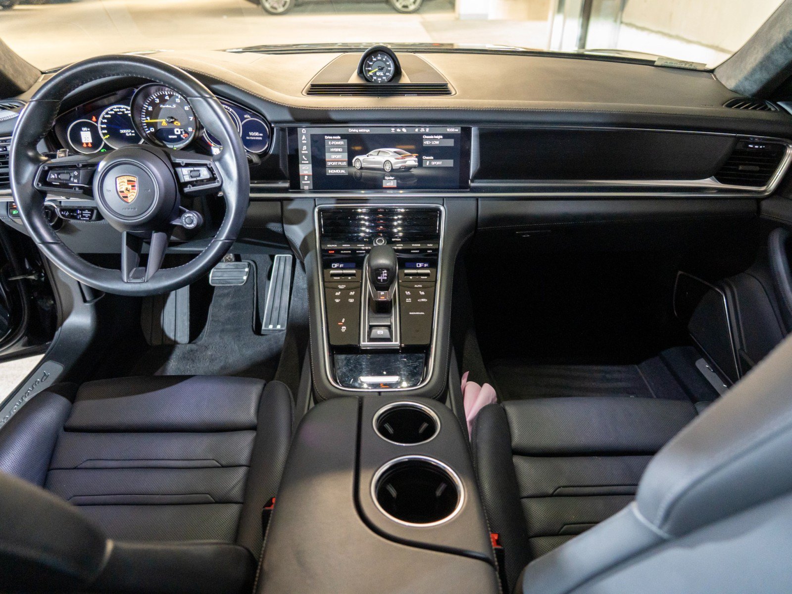 Certified 2021 Porsche Panamera Turbo S AWD/4WD image 25