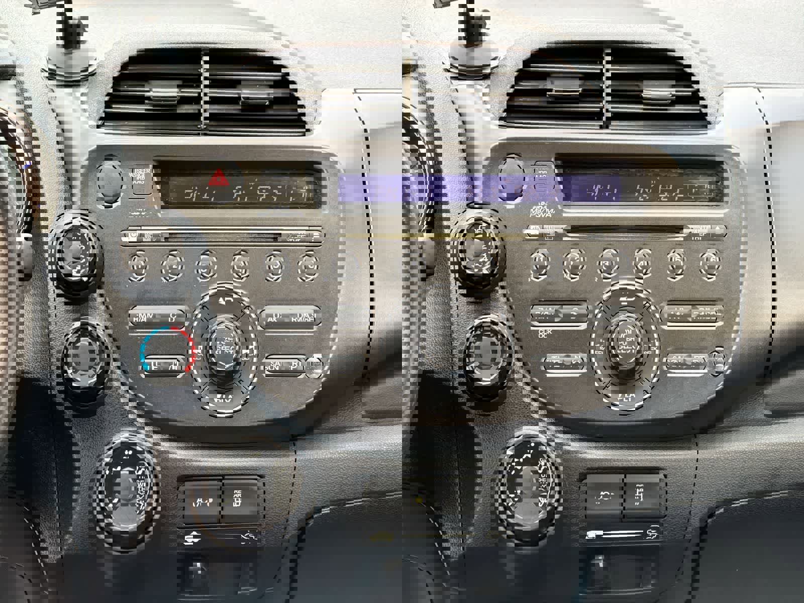 Used 2013 Honda Fit Sport image 28