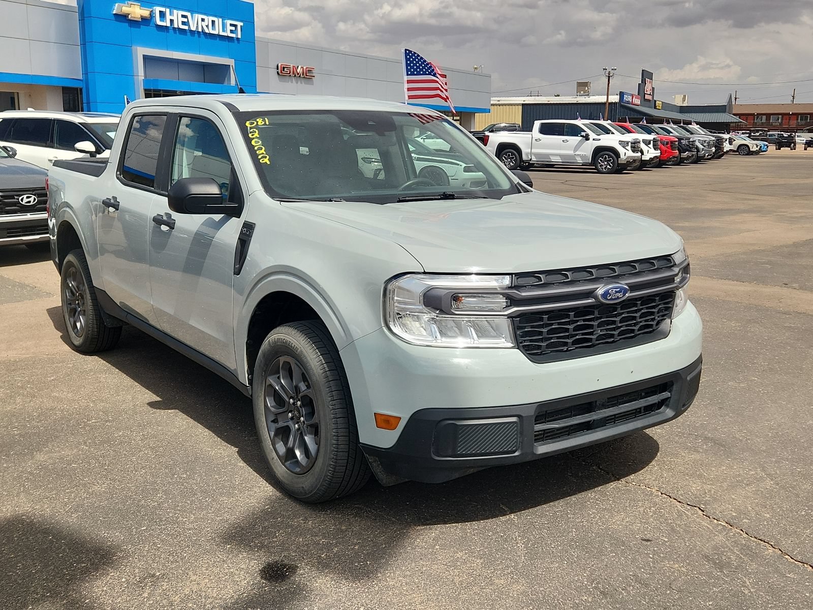 Used 2022 Ford Maverick XLT FWD image 6