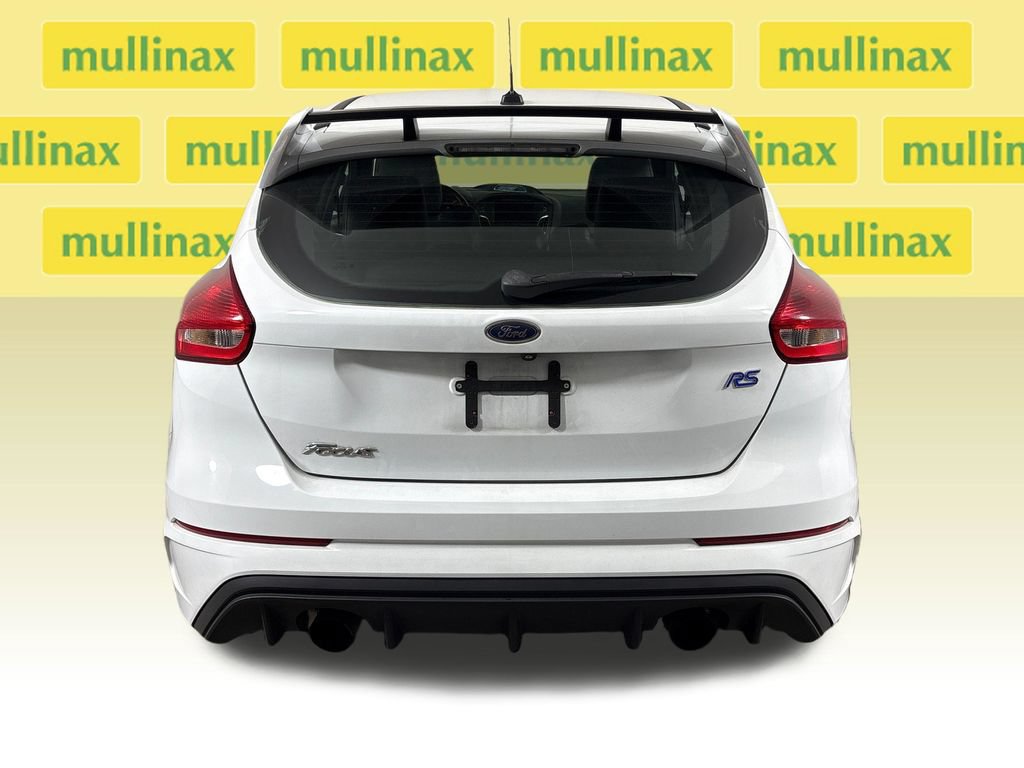 Used 2017 Ford Focus RS AWD/4WD image 9