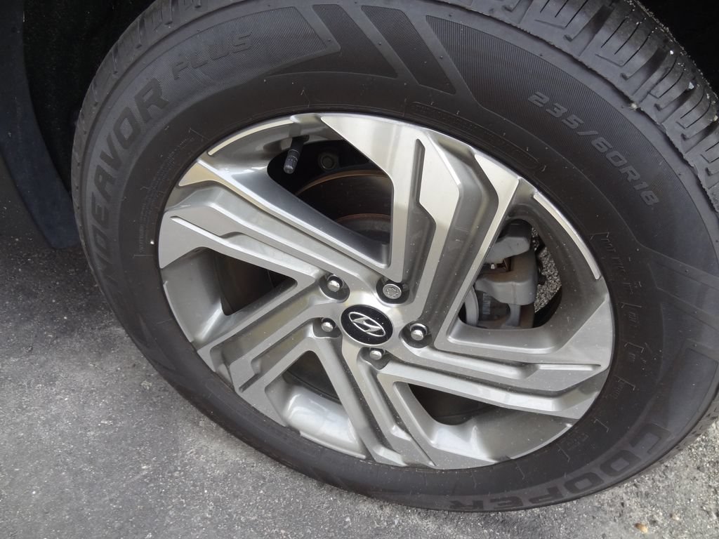 Used 2021 Hyundai Santa Fe SEL w/ Convenience + Premium Package FWD image 8