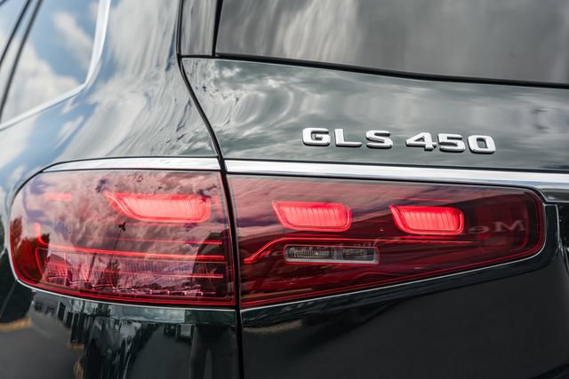 Certified 2024 Mercedes-Benz GLS 450 4MATIC image 7