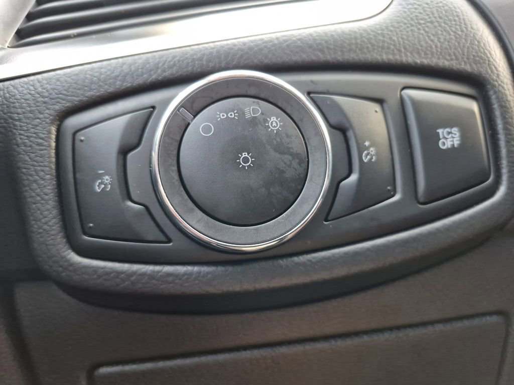 Used 2024 Ford Edge SEL image 26