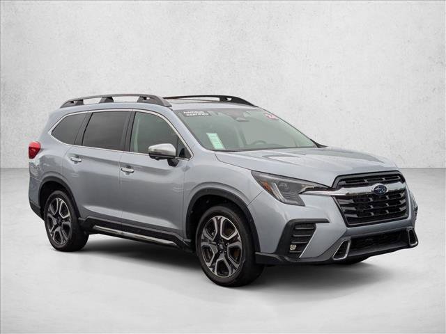 Used 2023 Subaru Ascent Touring image 3