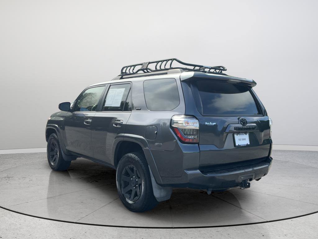 Used 2016 Toyota 4Runner SR5 AWD/4WD image 9
